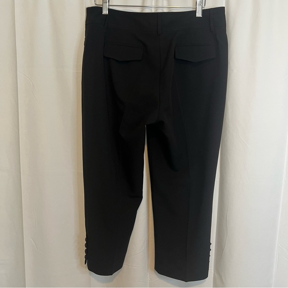 Women's DRESS BARN black w/buttons, capri/cropped pants slacks, size 10 - Picture 6 of 8